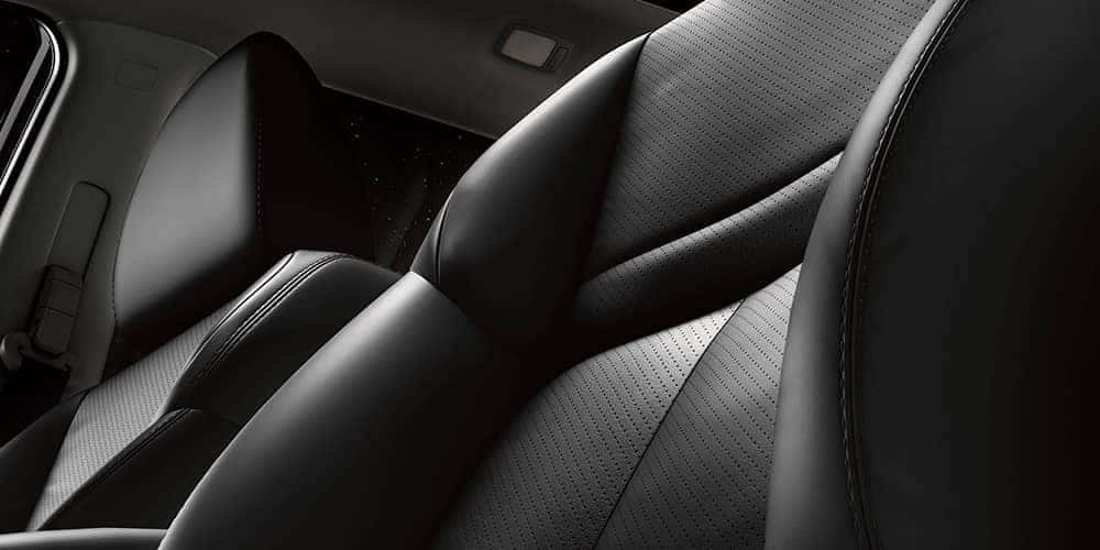 2019-nissan-rogue-leather-seat