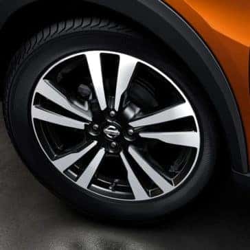 2019 Nissan Kicks wheel
