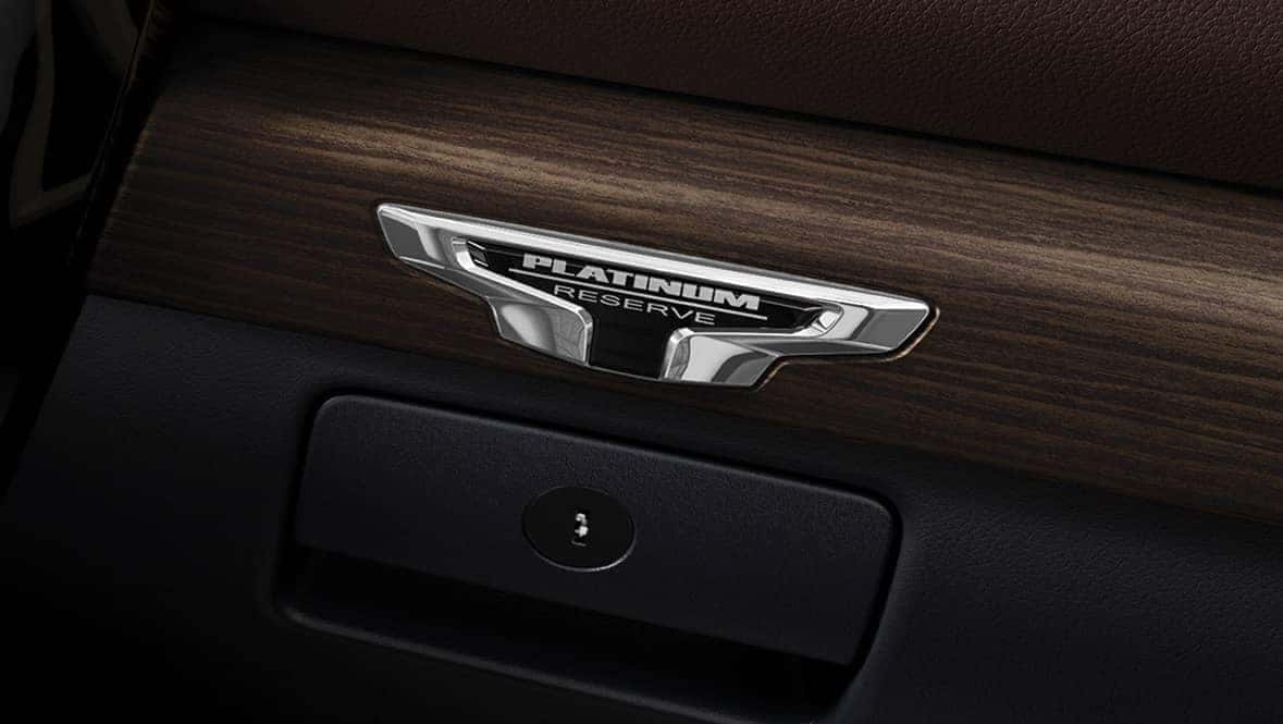 2020 Nissan Titan Features