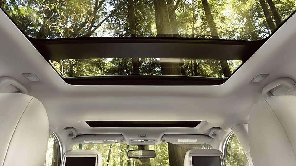 2020 Nissan Pathfinder sunroof