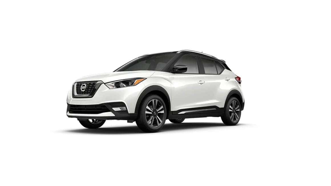 black and white nissan kicks