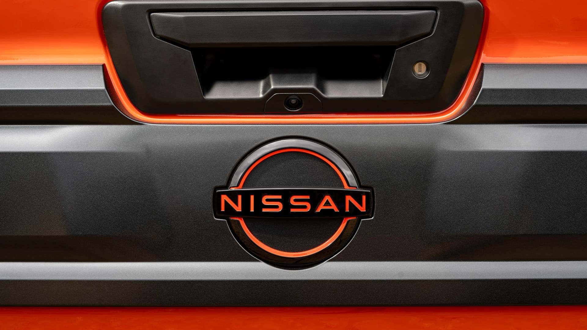 Close Up of 2025 Nissan Frontier Insignia on Back Bumper