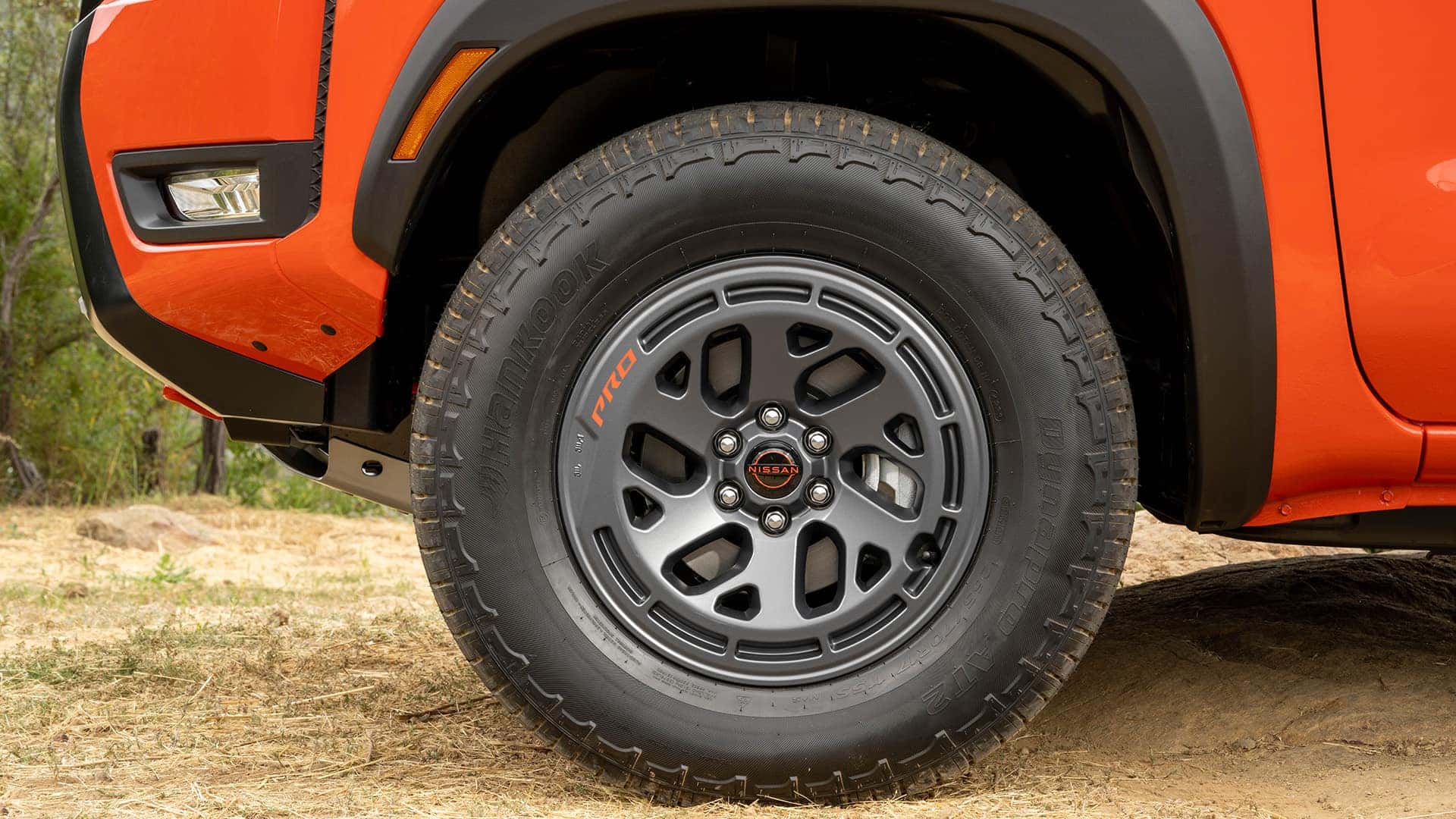 Close Up of 2025 Nissan Frontier Rims