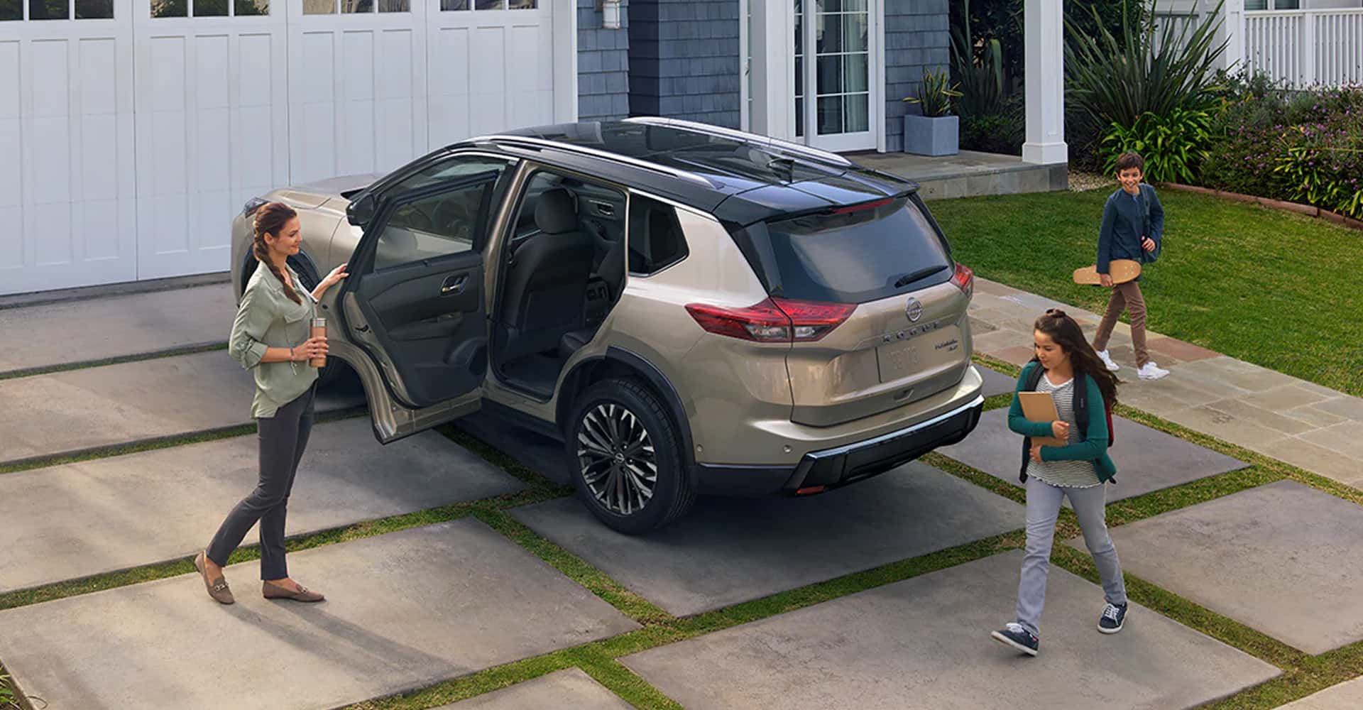 family getting into their 2026 nissan rogue