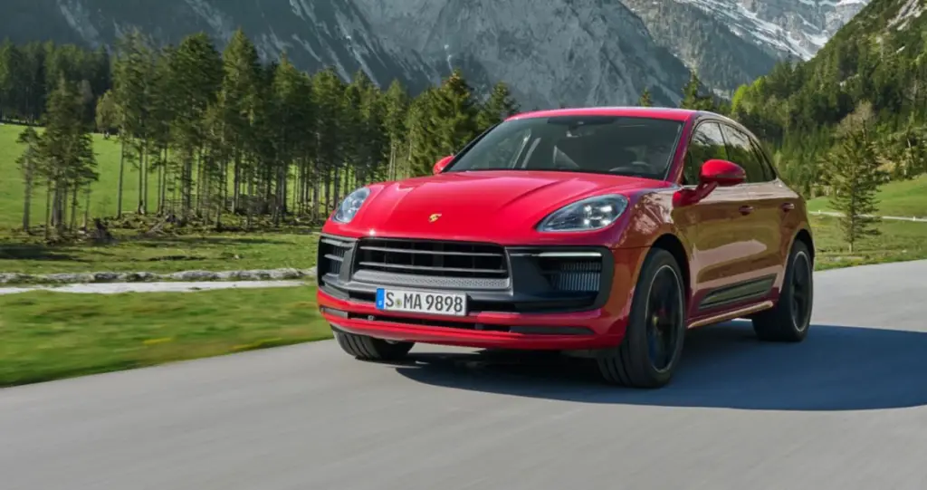 The New Redesigned 2022 Porsche Macan | Porsche Englewood