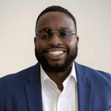 Renaldo  Henry