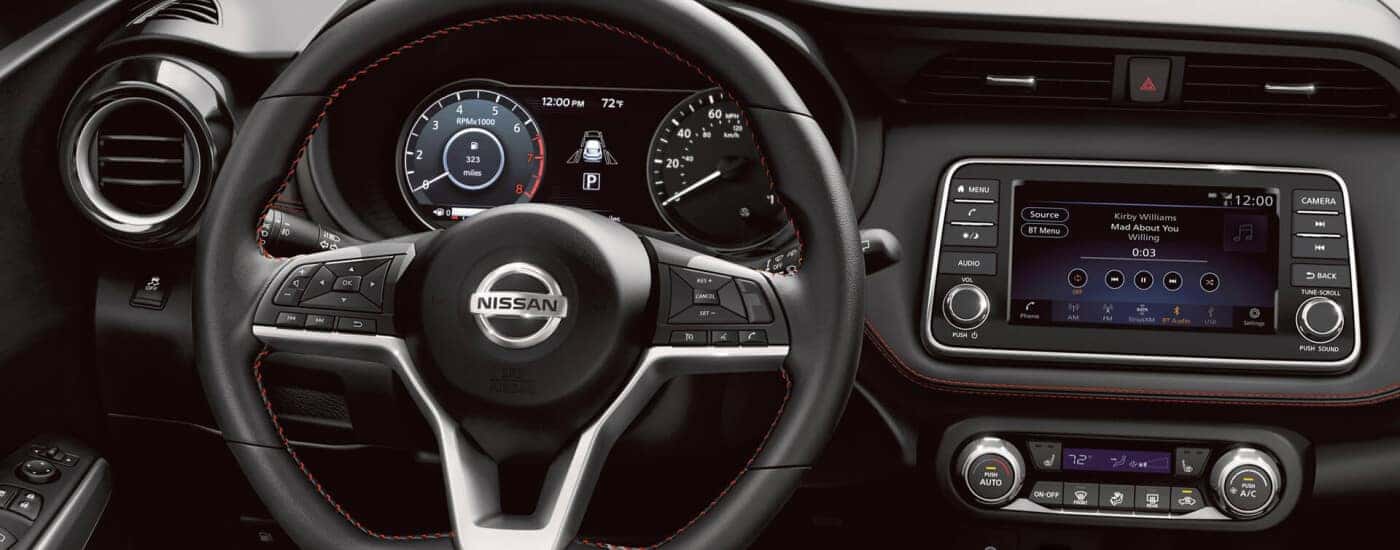 How to lock and unlock your car's steering wheel